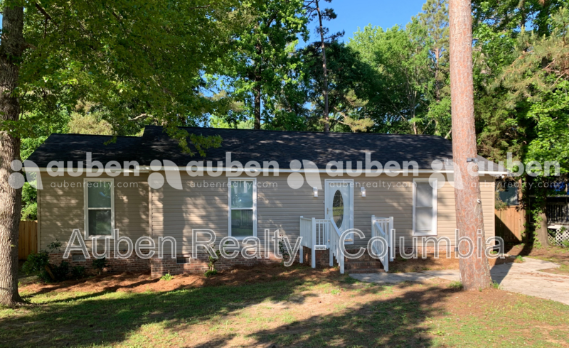 Irmo House: 532 Parlock Rd