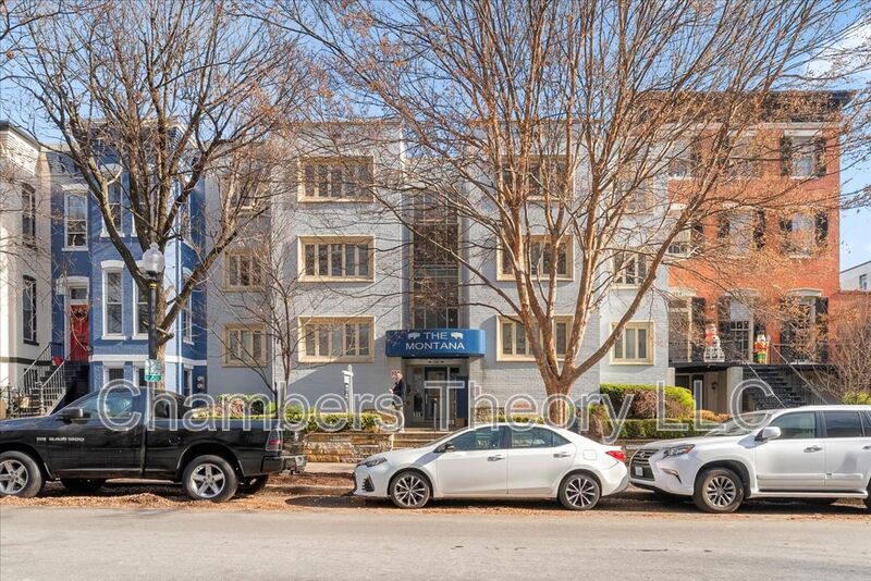 Washington Condo: The Montana 220 2nd St SE