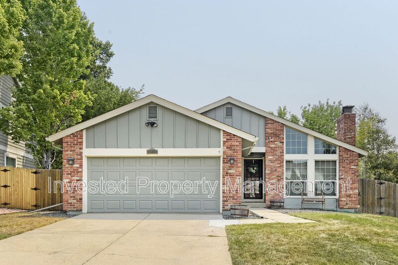 Centennial House: 7956 S Vincennes Way