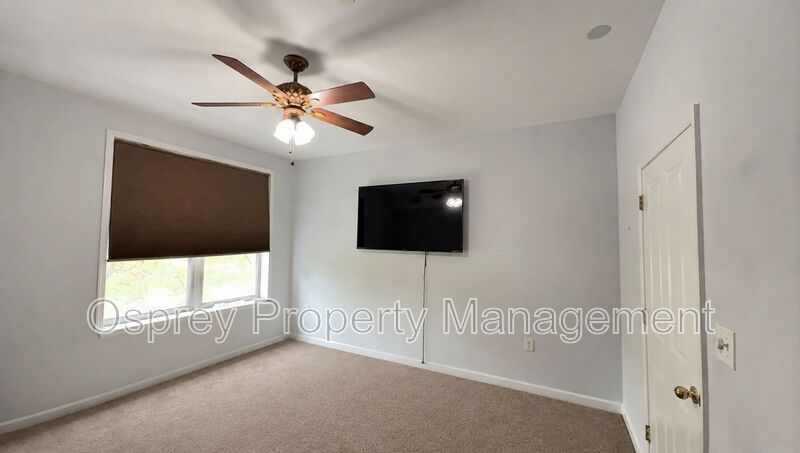 Charming 2-Bedroom Condo in Port Warwick - Photo 5