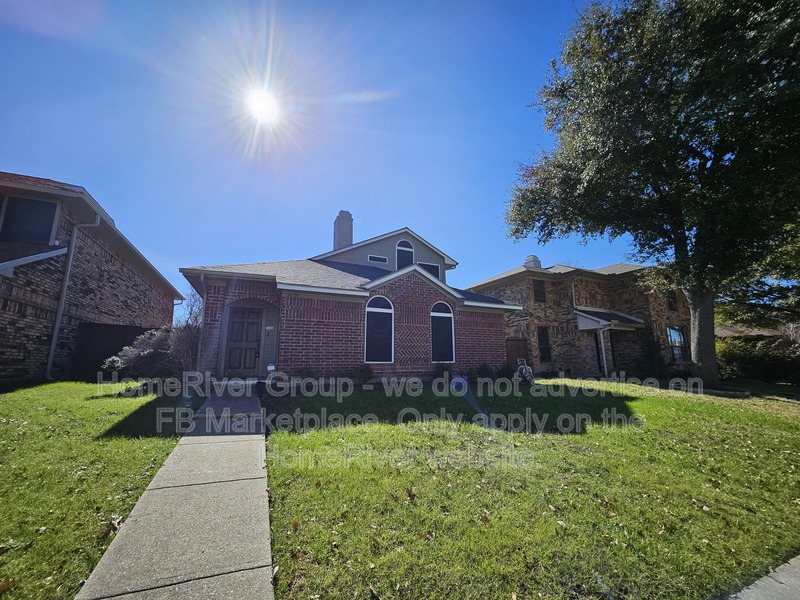 Carrollton House: 1624 San Francisco St