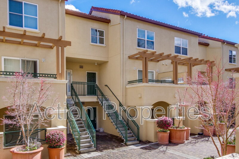 Mountain View Condo: 108 Bryant Street