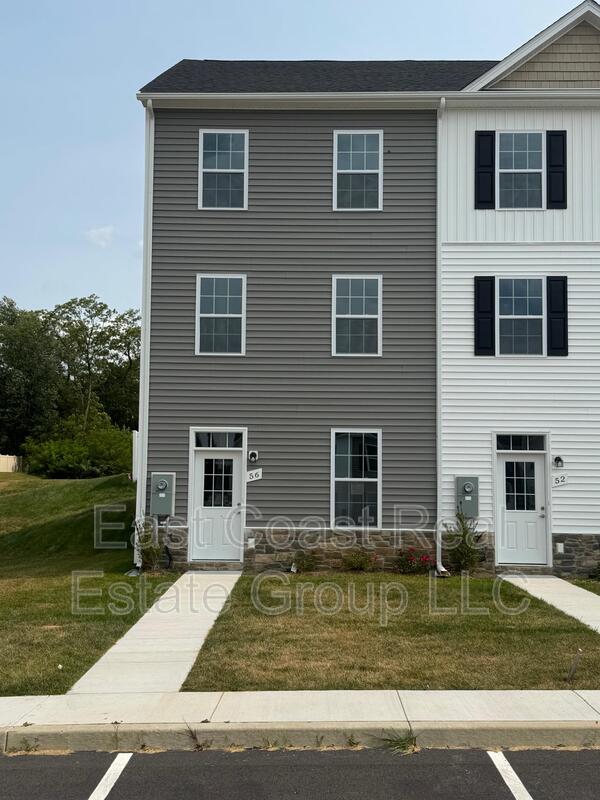 Kearneysville Townhome: 56 Snowdrop Ct