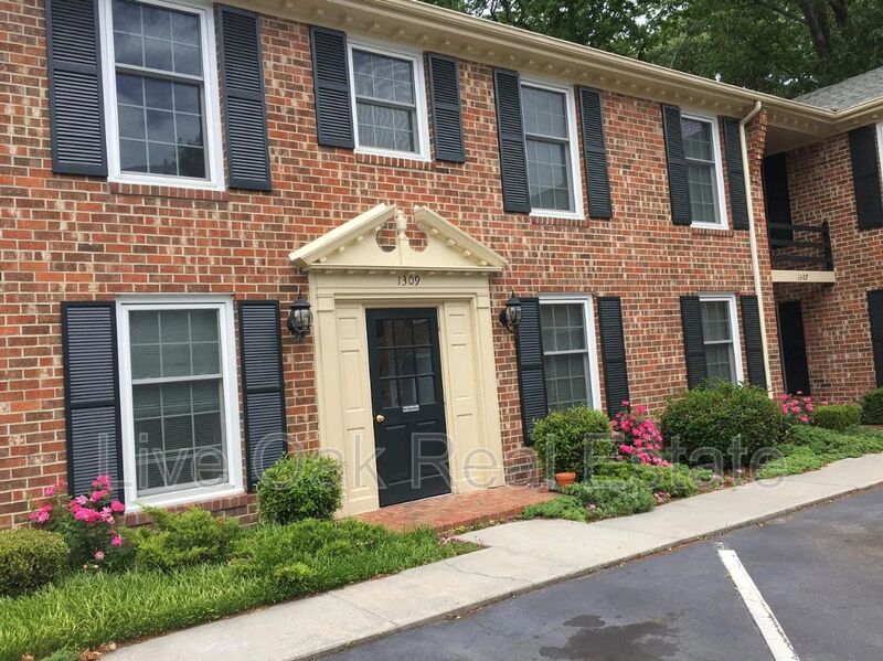 Virginia Beach Condo: 1309 Cypress Ave