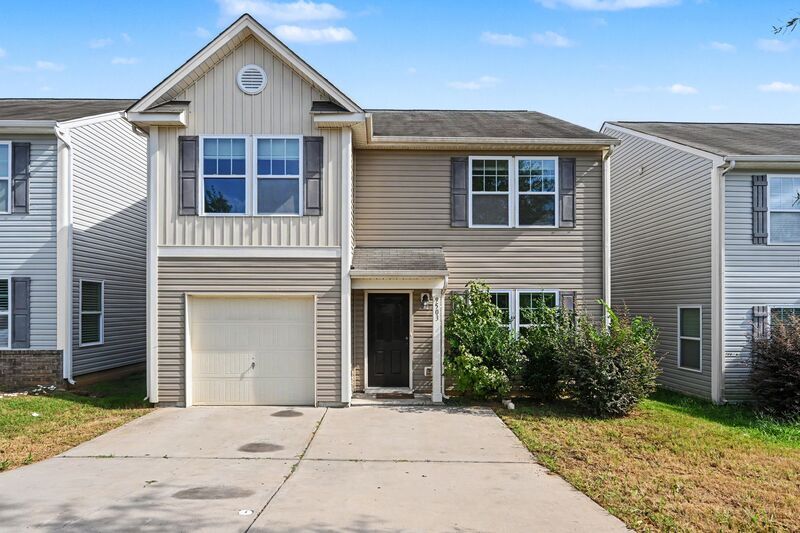 Charlotte House: 9503 Hanberry Boulevard