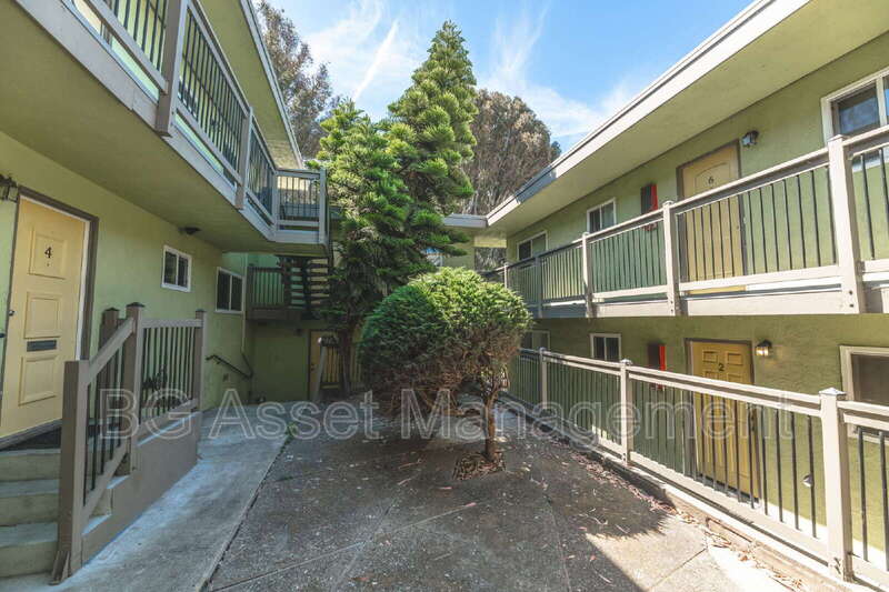 San Pablo Condo: 1400 Yuba Avenue