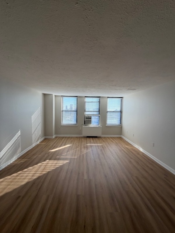 HARTFORD Condo: 967 ASYLUM AVENUE #J10