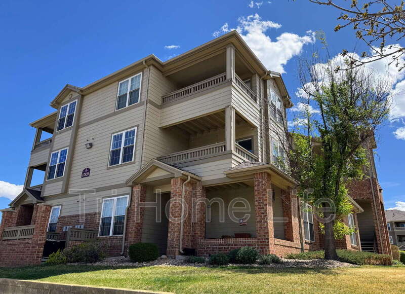 Parker Condo: 12820 Ironstone Way