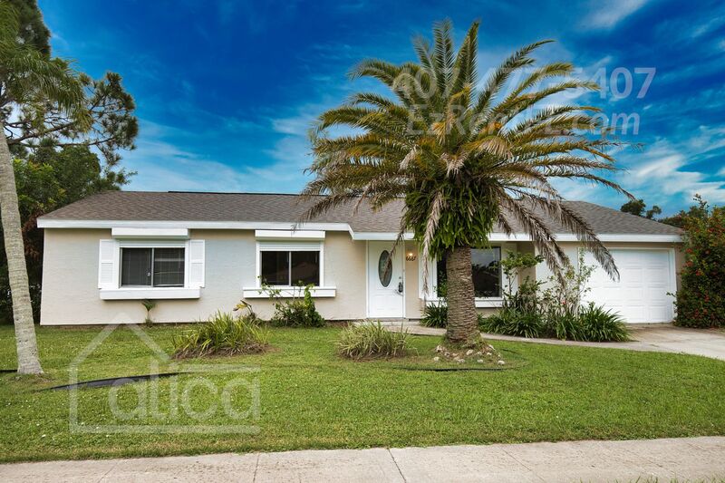 North Port House: 6667 Carovel Ave