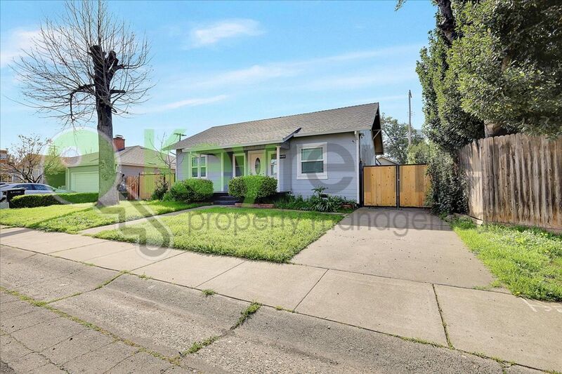 Sacramento House: 4404 Lantana Avenue