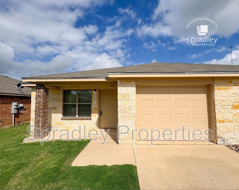 Belton Condo: 1574 Brady Way