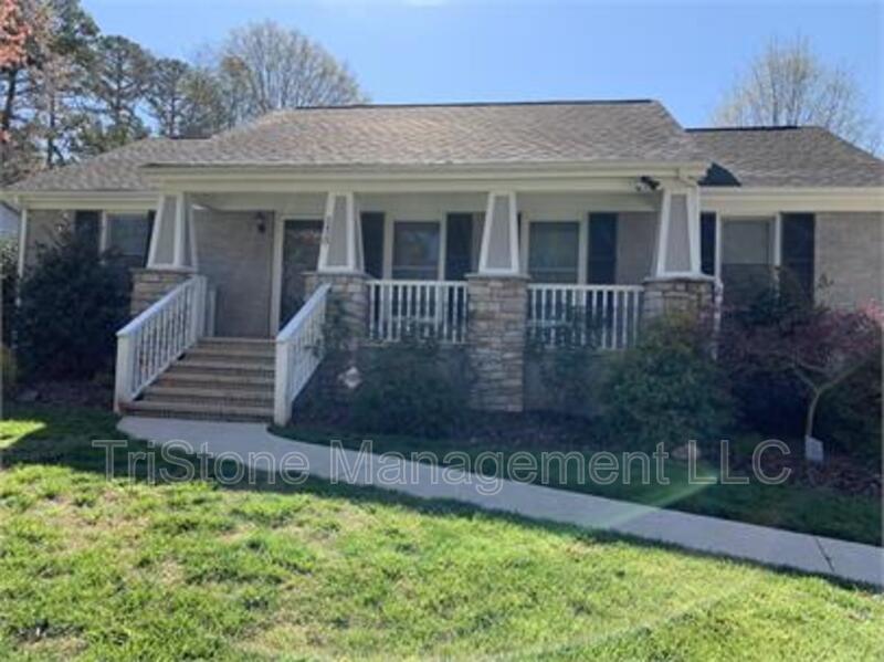 Charlotte House: 5420 Coburg Avenue