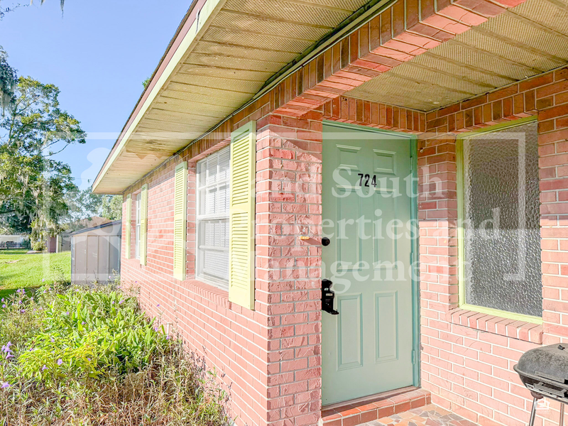 Lakeland House: 724 Boyd Court