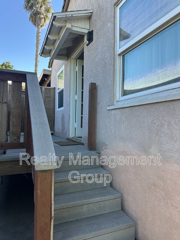 Lemon Grove Condo: 2338 Berry Street