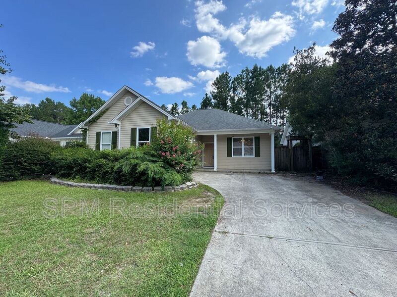 Leland House: 9447 Night Harbor Dr SE