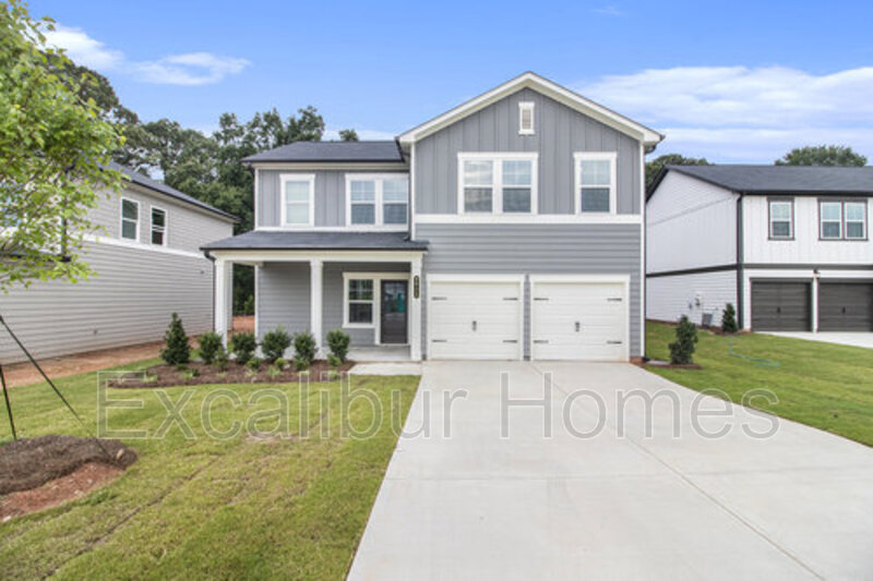 Conyers House: 2022 Boxwood Circle SE