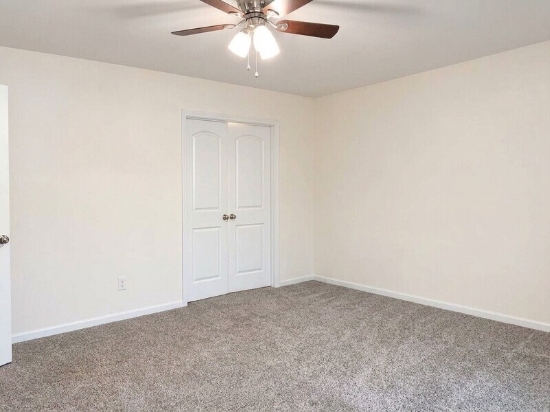 Main Rental Photo 12