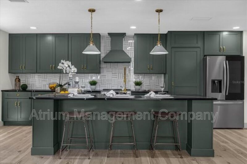 Maitland House: 2510 Lauder Dr