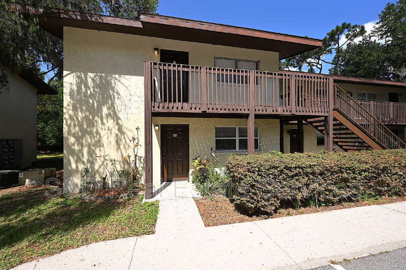 Lakeland Condo: 141 Fernery Rd.