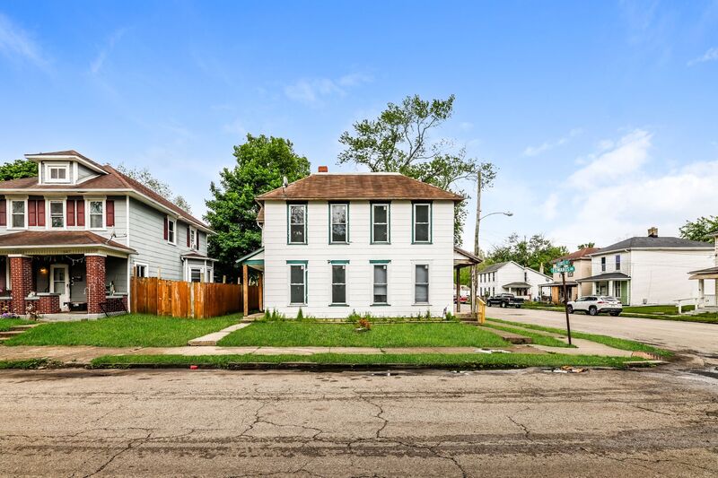 Springfield House: 1601-1603 Edwards Ave