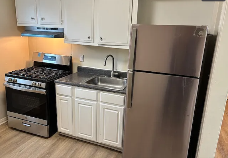 Baltimore Condo: 752X Lange St