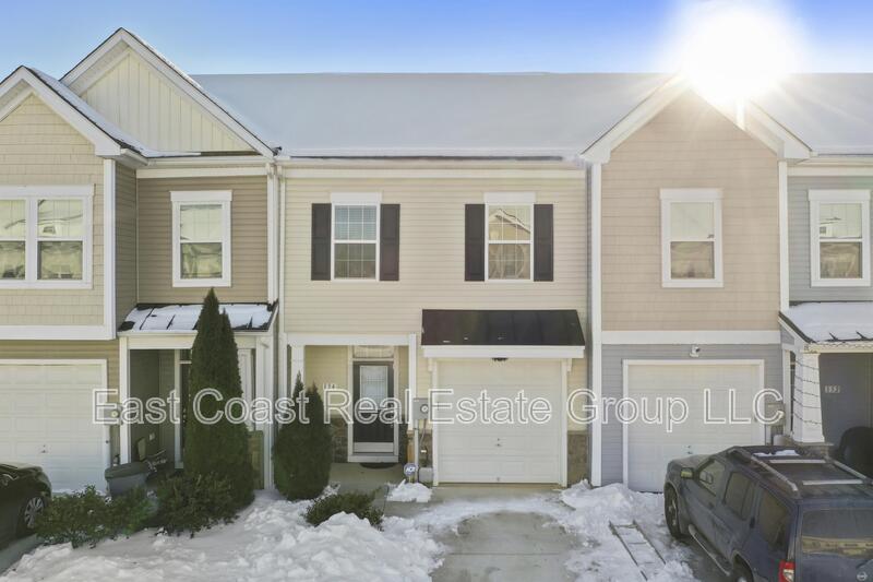 Martinsburg Townhome: 134 O'Flannery Ct