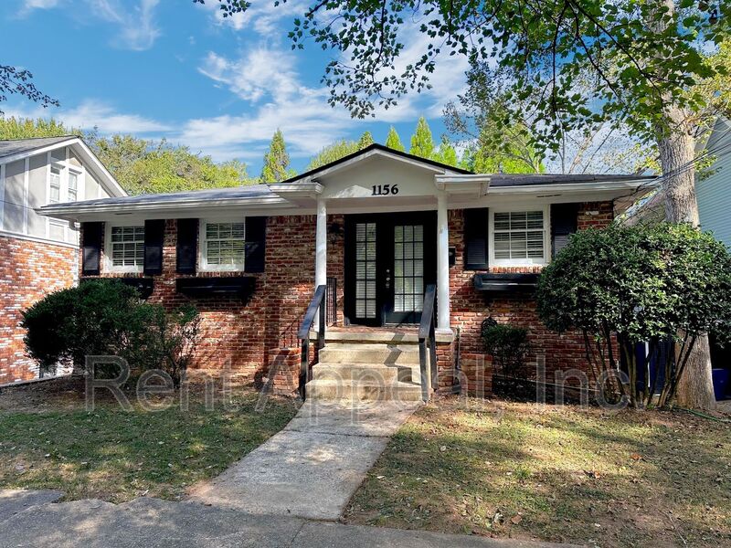 Atlanta House: 1156 St Louis Pl NE