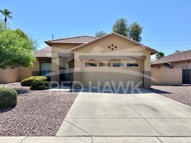 Gilbert House: 3641 S Loback Lane