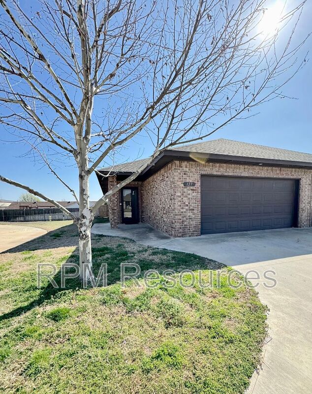 Mustang Condo: 127 Bison Court Way