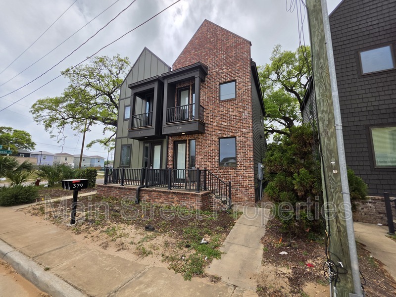 Pensacola Condo: 379 Clubbs Street