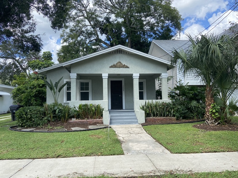Orlando House: 1509 Woodward St
