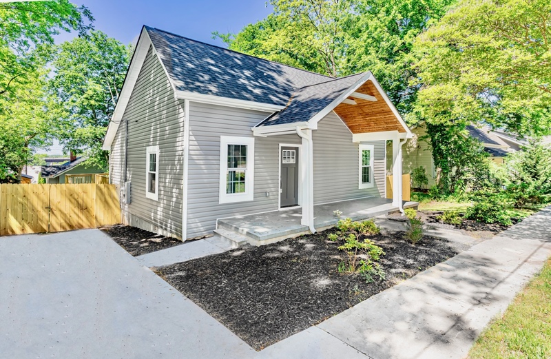 Greenville House: 1218 1st Avenue