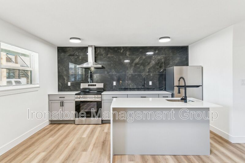 Tulsa House: 1316 South Quincy Avenue