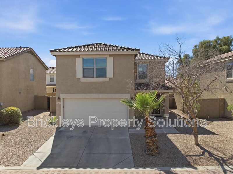 Chandler House: 2413 E Hazeltine Way