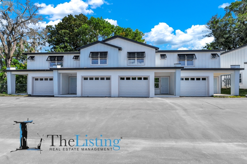 Ocala Townhome: 1545 East Fort King Street