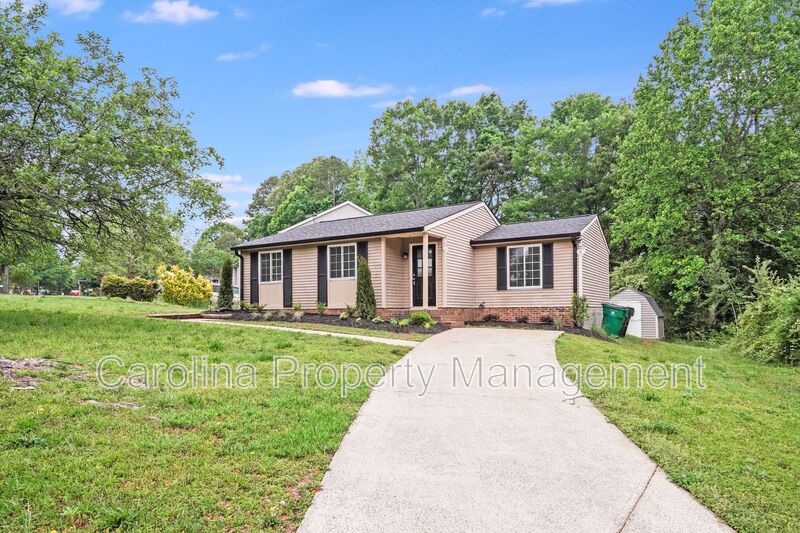 Charlotte House: 5001 Forest Mountain Ct