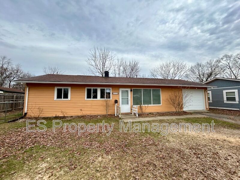 Indianapolis House: 4948 Patricia St