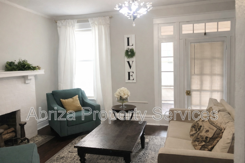 St. Louis Condo: 3801 Lafayette Ave
