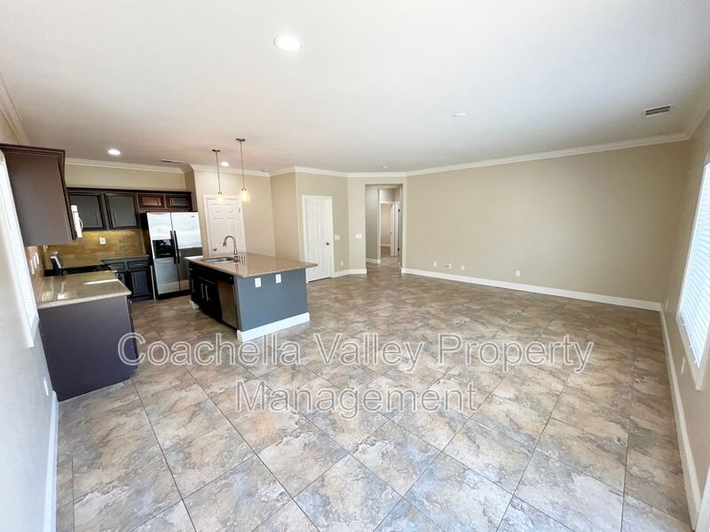 Desert Hot Springs House: 64250 Silver Star