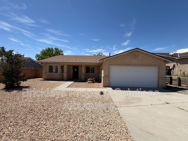 Albuquerque House: 1405 Secret Valley Drive SW