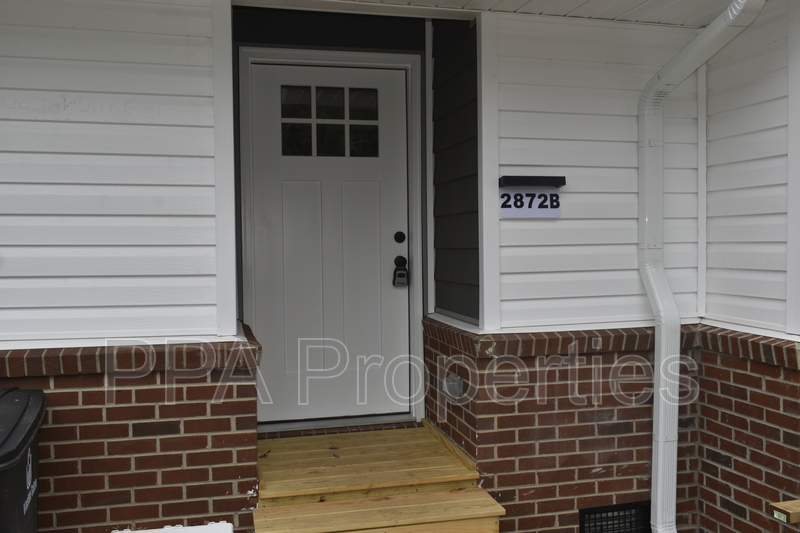 Request a Viewing for 2872 Willow Cove Dr Tenant Turner