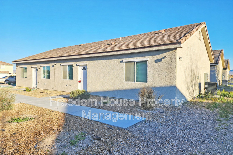 Pahrump Condo: 1121 Sixshooter Avenue - 2