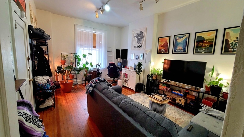 Richmond Condo: 421 W Grace St
