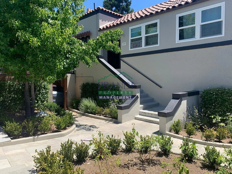 San Rafael Condo: 106 Union St