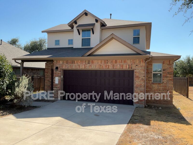 Leander House: 417 Cinnamon Teal