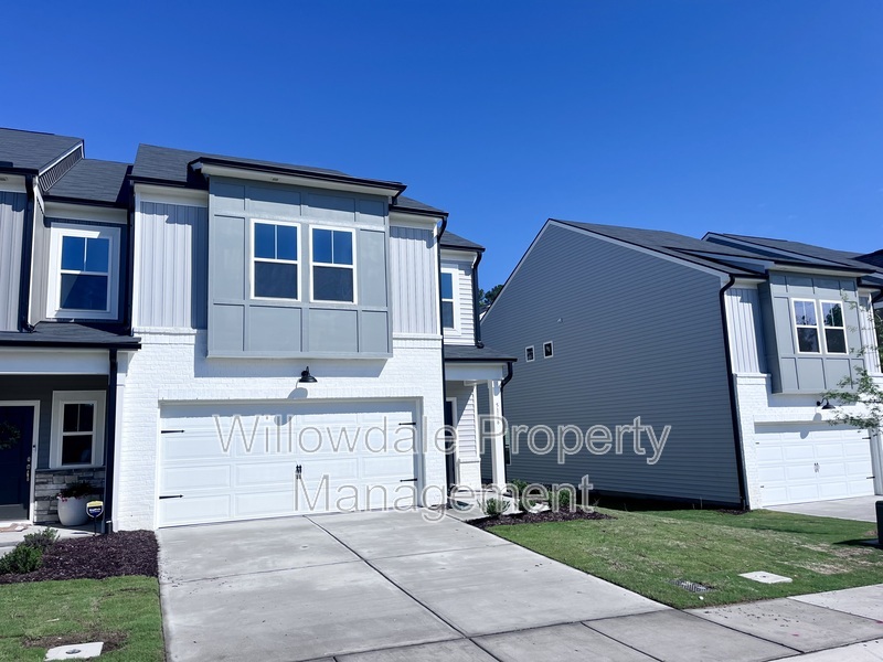 Durham Townhome: 5118 Cambrey Dr