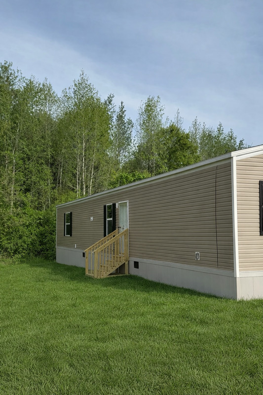 Lumberton House: 161 Congress Loop