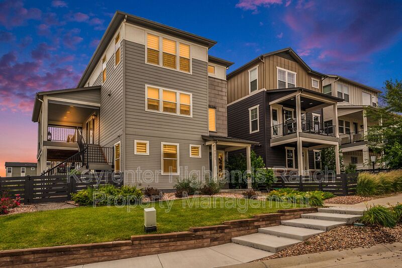 Highlands Ranch House: 9051 Southurst Court