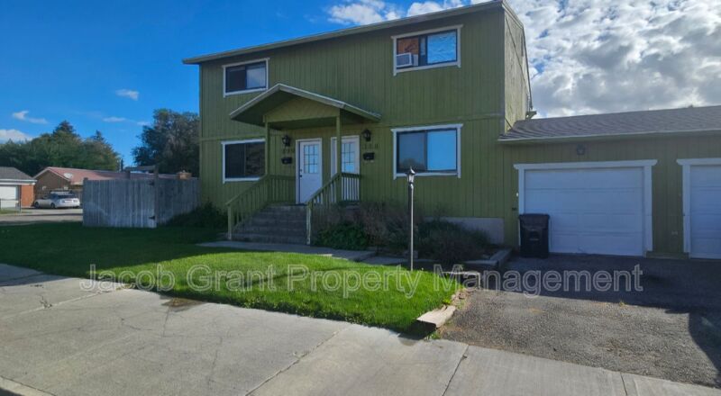 Idaho Falls House: 360 N Fanning