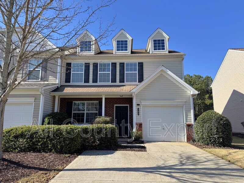Alpharetta Townhome: 383 Weatherstone Place